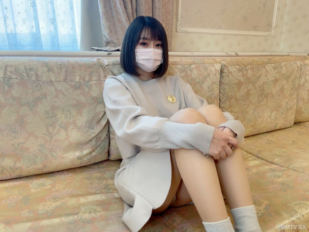 [FC2-PPV-3160444] สาวน่ารักโชว์หีสด เงี่ยนจัด