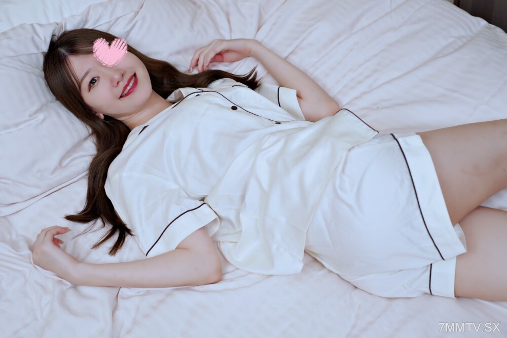 FC2-PPV-3180550 นักศึกษาสาวหุ่นดี