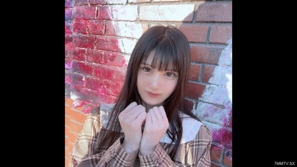 FC2-PPV-3184507 สาวน้อยตูดกลม เย็ดสดแรงๆ