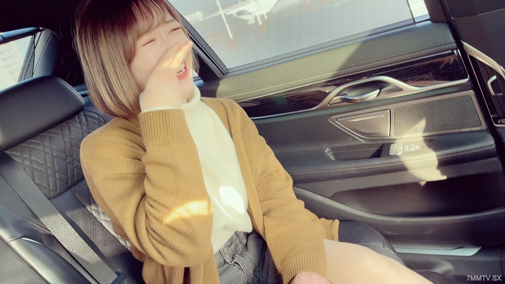 FC2-PPV-3191230 สาวน่ารักช่วยตัวเองมันส์