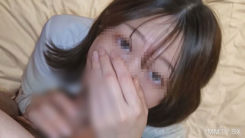 FC2-PPV-3199602 สาวน้อยตูดเด้งเย็ดสด