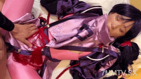 FC2-PPV-3206312 สาวน้อยตูดกลมโดนตีแรง