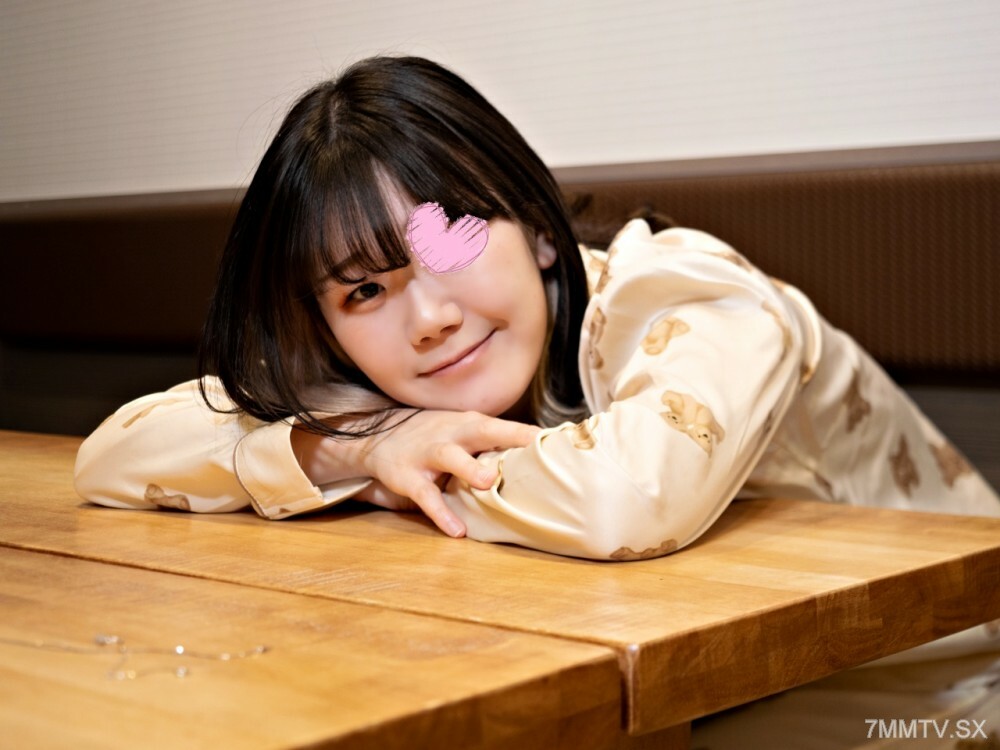 FC2-PPV-3211752 นักศึกษาหวาน หีชมพูโดนเย็ดแรง