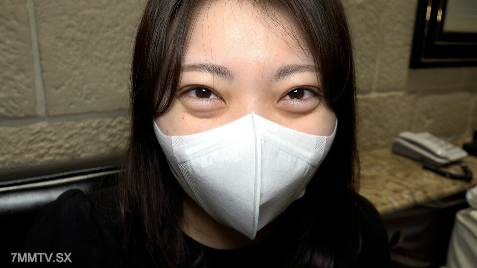 FC2-PPV-3229140 สาวสวยรุ่นพี่เย็ดน้อง