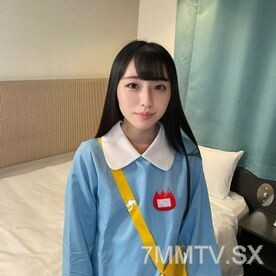 FC2-PPV-3229170 สาวแว่นเงี่ยนจัดเย็ดสด