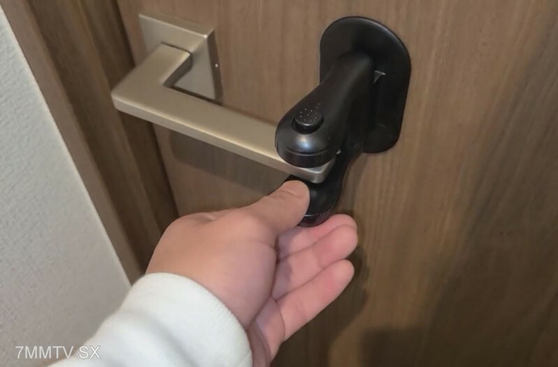 FC2-PPV-3246288 สาวผมสั้นน่ารัก