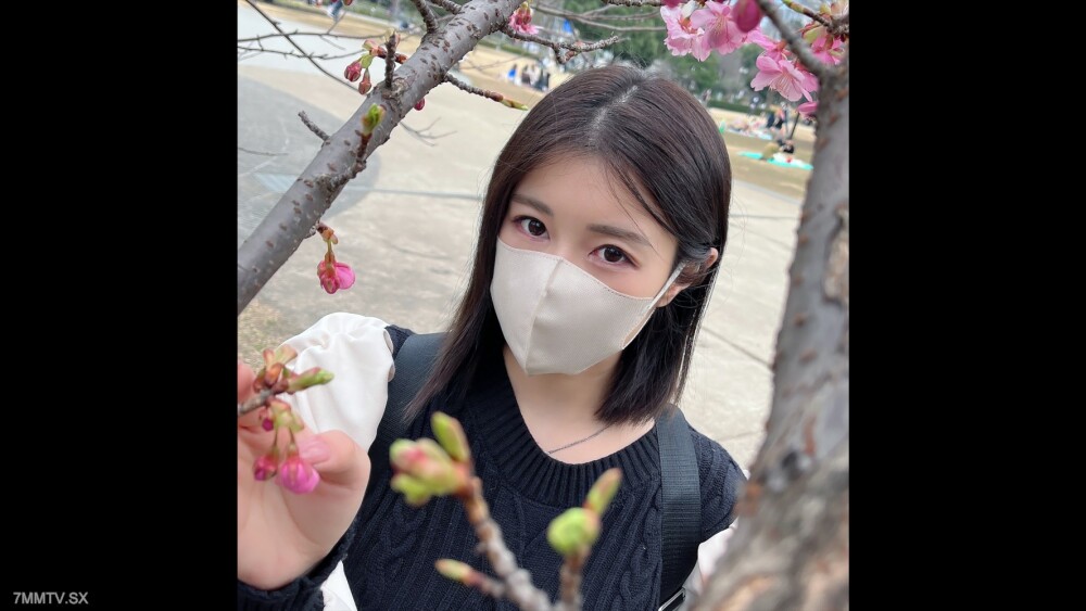 FC2-PPV-3253383 สาวขาวตูดกลมเด้ง