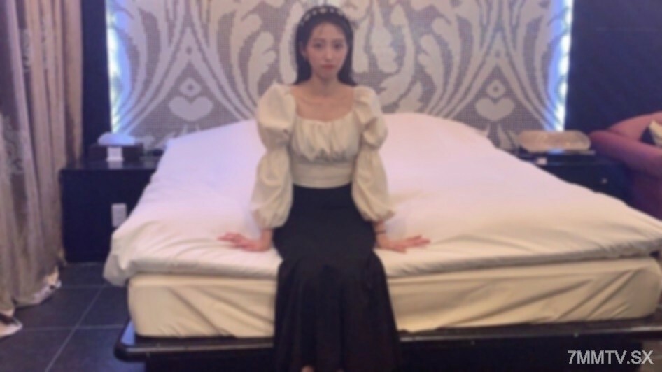 FC2-PPV-3257066 สาวน่ารักหีชมพูโดนเย็ด