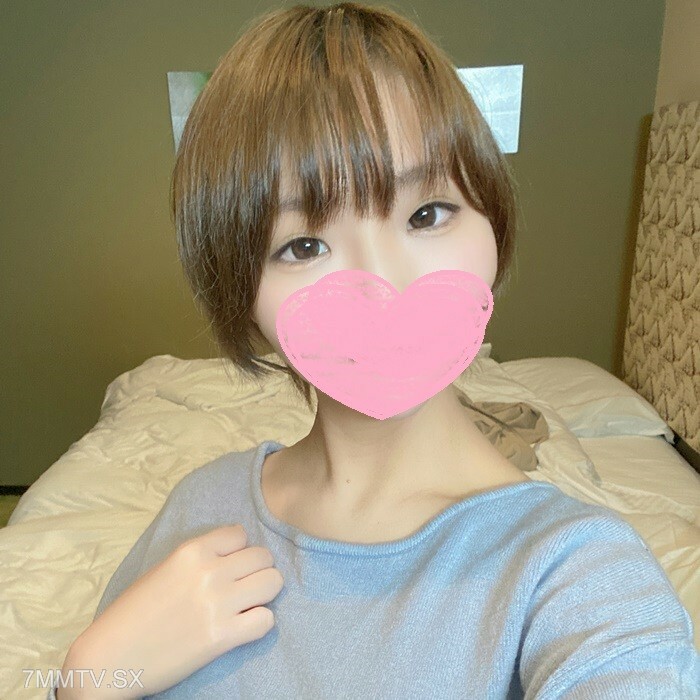 FC2-PPV-3262496 สาว眼镜หุ่นบางโดนเย็ดแรง