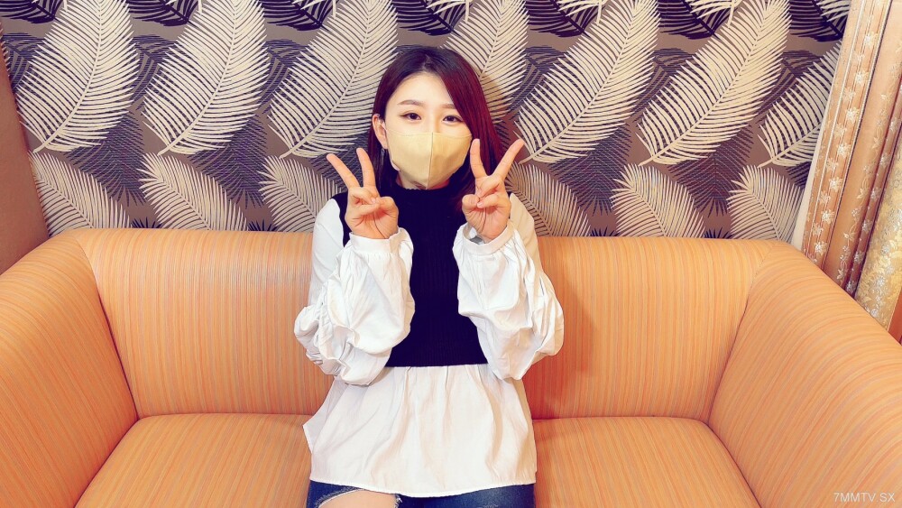 FC2-PPV-3263984 นักศึกษาสาวโดนเลียหี