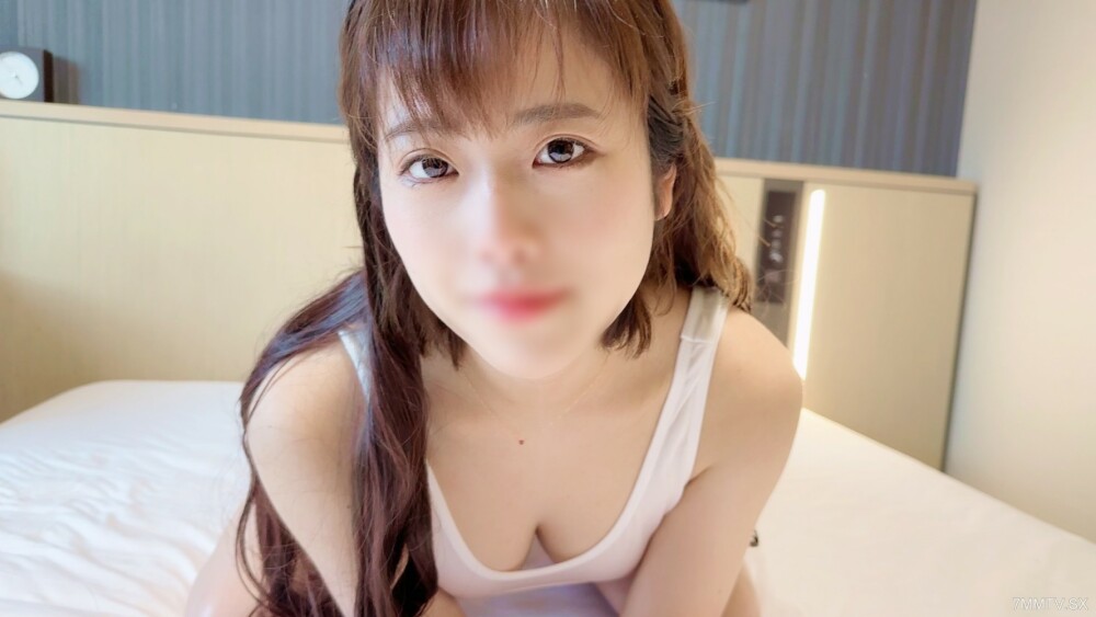 FC2-PPV-3269326 สาวขาวนมโตชอบโดนเลียหีเย็ดสด