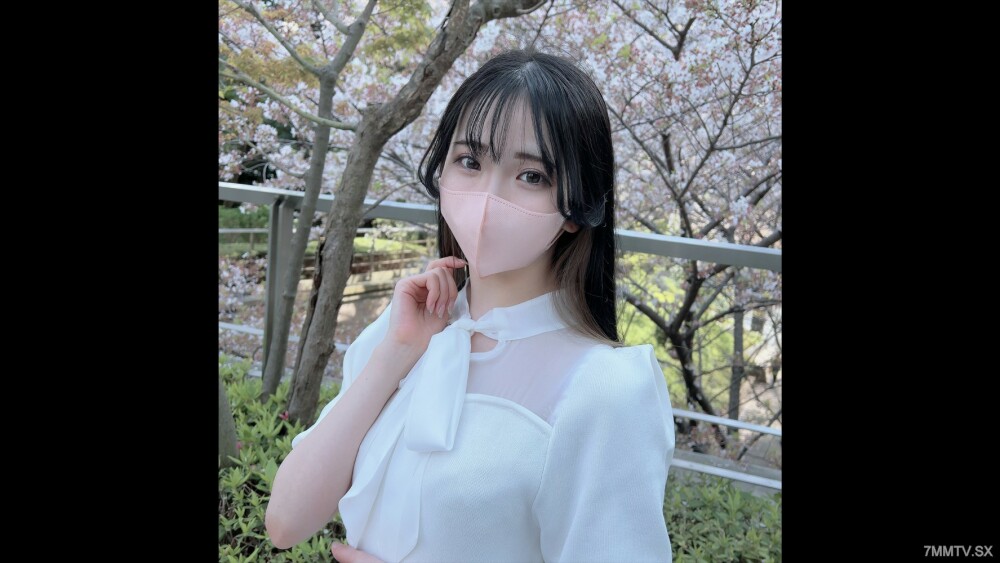 FC2-PPV-3303876 สาวผมยาวหีโค้งรับควย