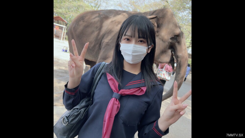 FC2-PPV-3363270 สาวขาวตัวเล็กตูดเด้ง