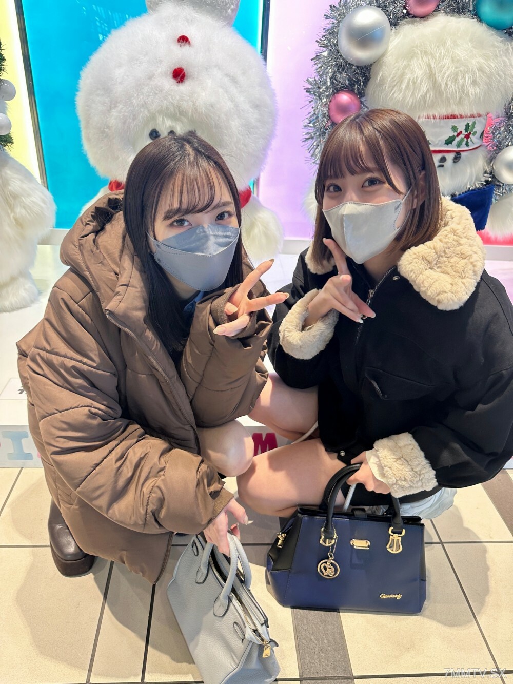 FC2-PPV-3364346 สาวนมเด้งหีเนียนโดนกระแทกแรง