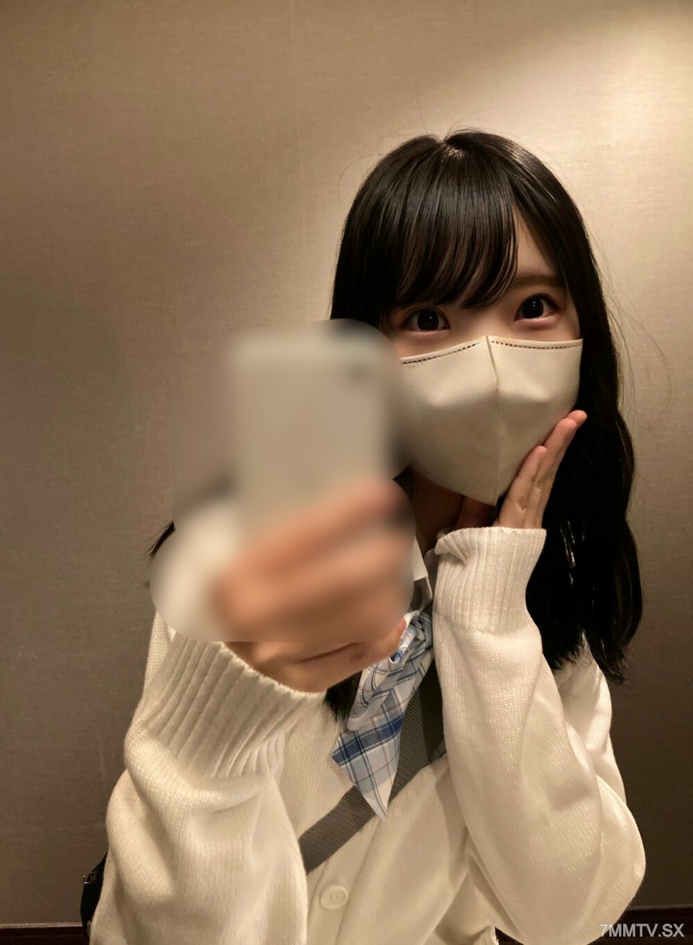 FC2-PPV-3389408 สาวนักศึกษาหีเด็กโดนเย็ดห้องสอบ