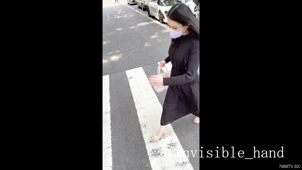 FC2-PPV-3424038 สาวรุ่นพี่เซ็กซี่ร่าน