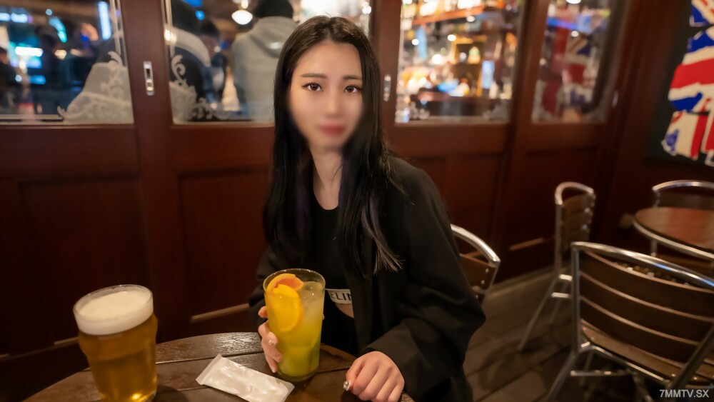 FC2-PPV-3470939 หีเนียนสาวใสเย็ดสดแตกใน