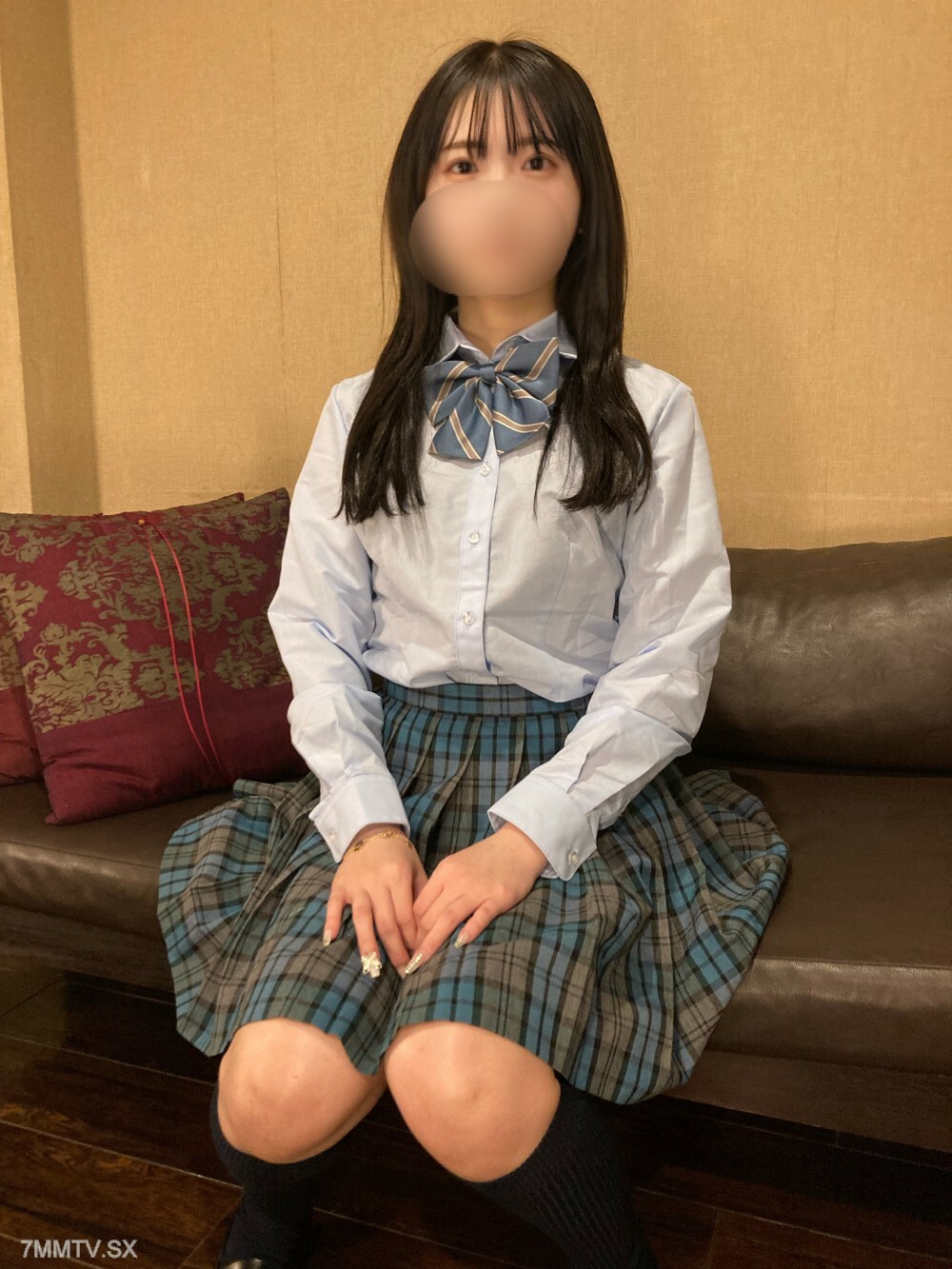 FC2-PPV-3551561 สาวผมบลอนด์ร่านควย