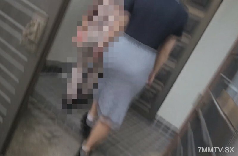 FC2-PPV-3696067 ตูดกลมหีเนียนโดนกระแทก