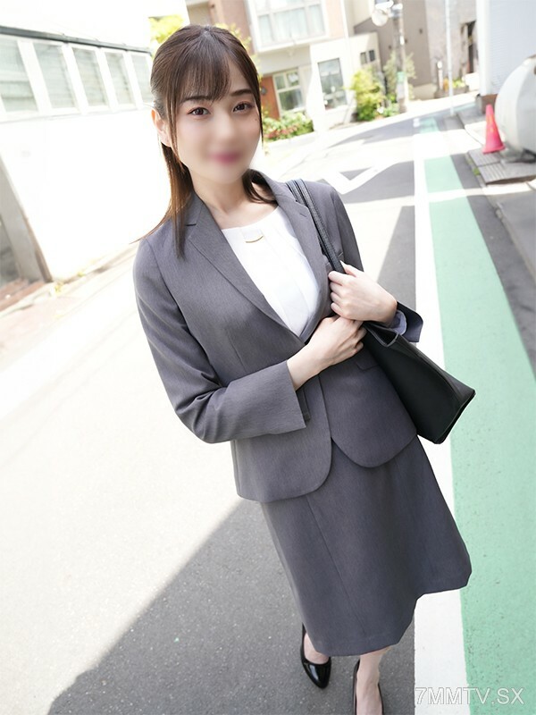 FC2-PPV-3764395 สาวใหญ่เงี่ยนเย็ดลูกชาย