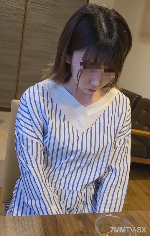 FC2-PPV-3794449 สาวขาวเนียนเย็ดกลางวัน