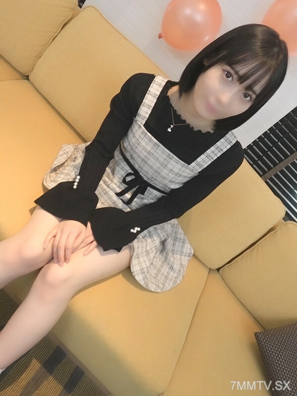 FC2-PPV-3852615 นักศึกษาสาวหีร่าน