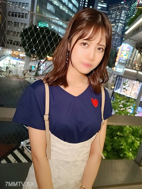 FC2-PPV-4027543 สาวเซ็กซี่เย็ดคาชุด