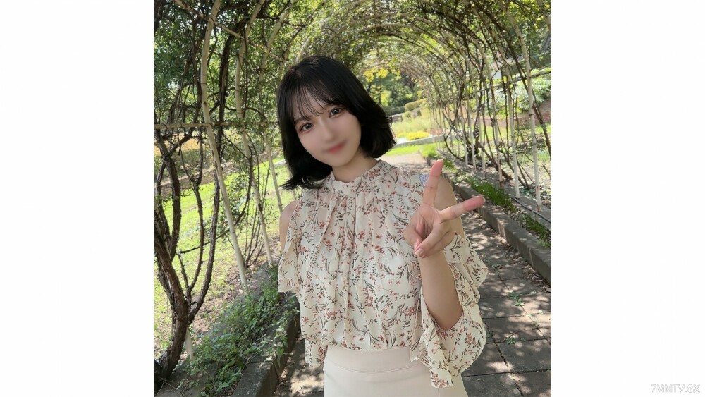 FC2-PPV-4036195 สาวอวบเย็ดโหด