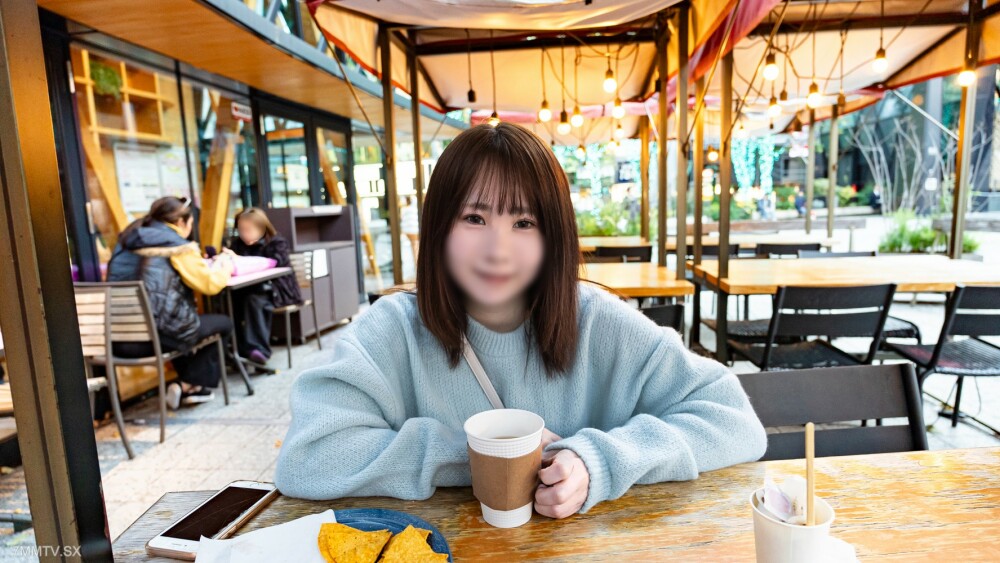 FC2-PPV-4070423 สาวนมโตเด้งกระแทกแรง