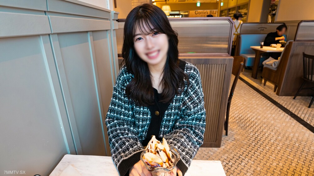 FC2-PPV-4120271 สาวน่ารักช่วยตัวเองมันส์