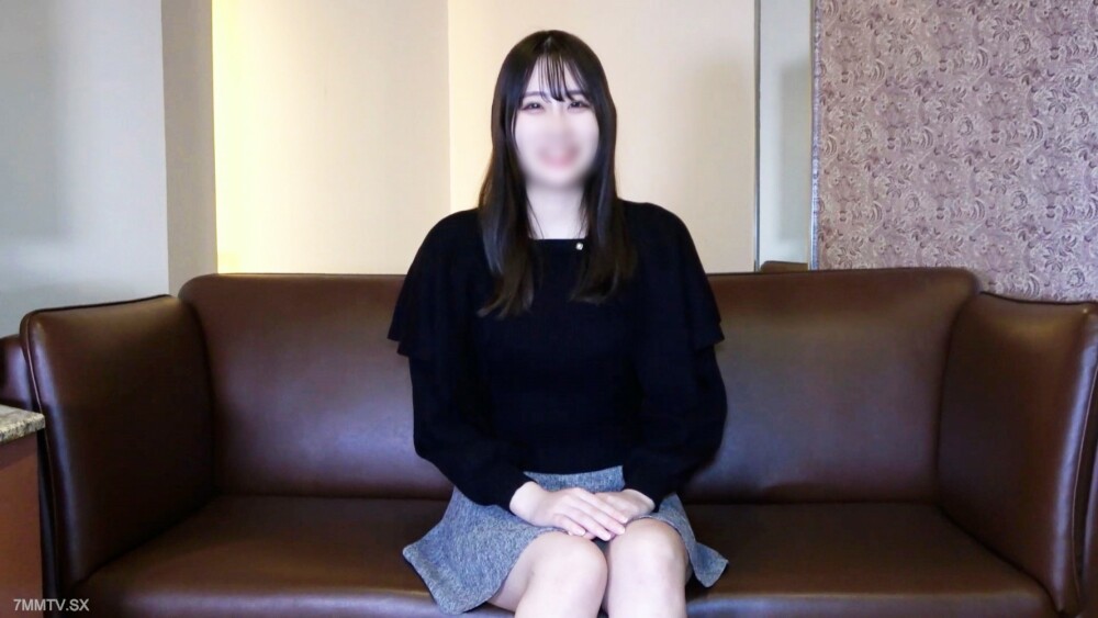 FC2-PPV-4124795 สาวผมยาวหีเนียน