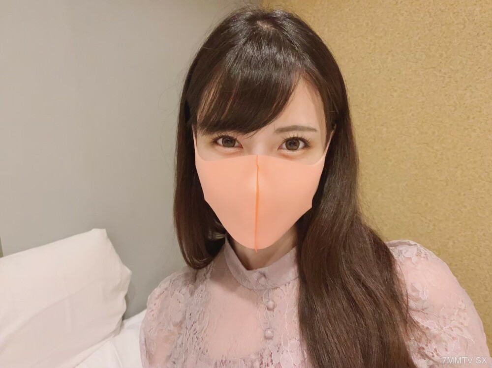 FC2-PPV-4164788 หีใหญ่โดนซอย