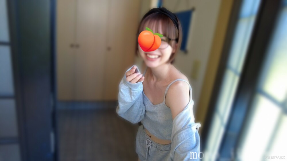 FC2-PPV-4168493 สาวนักศึกษาโดนเย็ดห้องหอ