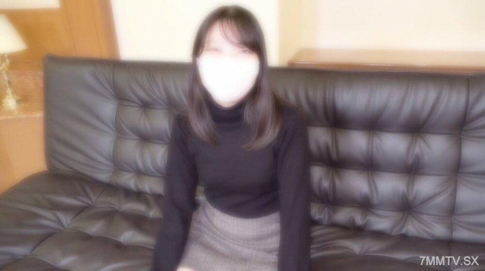 FC2-PPV-4205585 สาวสวยหีชมพูโดนเย็ดแรง