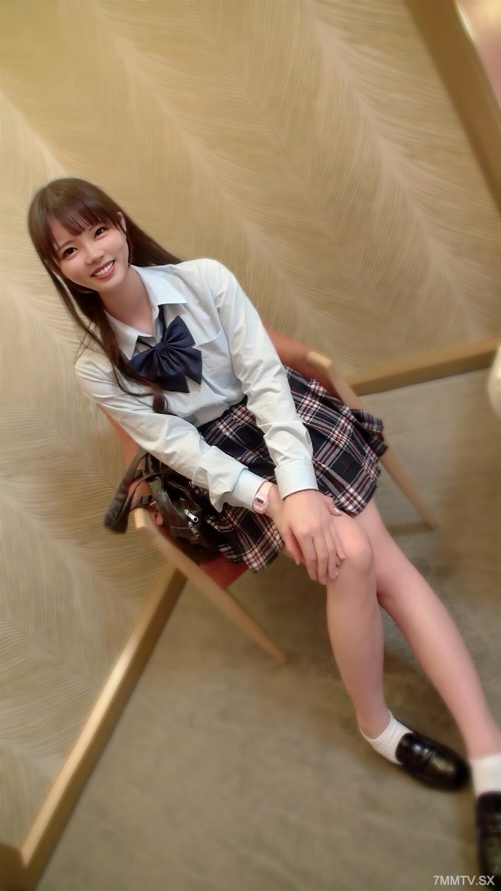 FC2-PPV-4245635 สาวอวบใหญ่โดนเย็ดแบบใหญ่