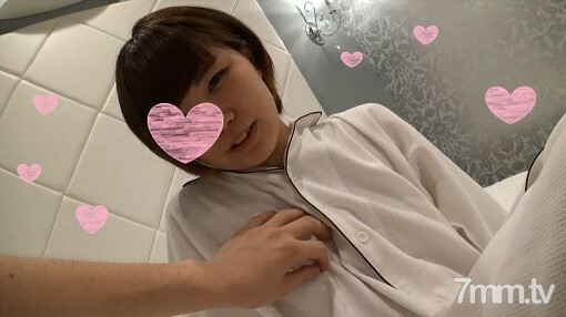 FC2-PPV-424759 หีฟิตตัวเล็กครางเสียวจัด