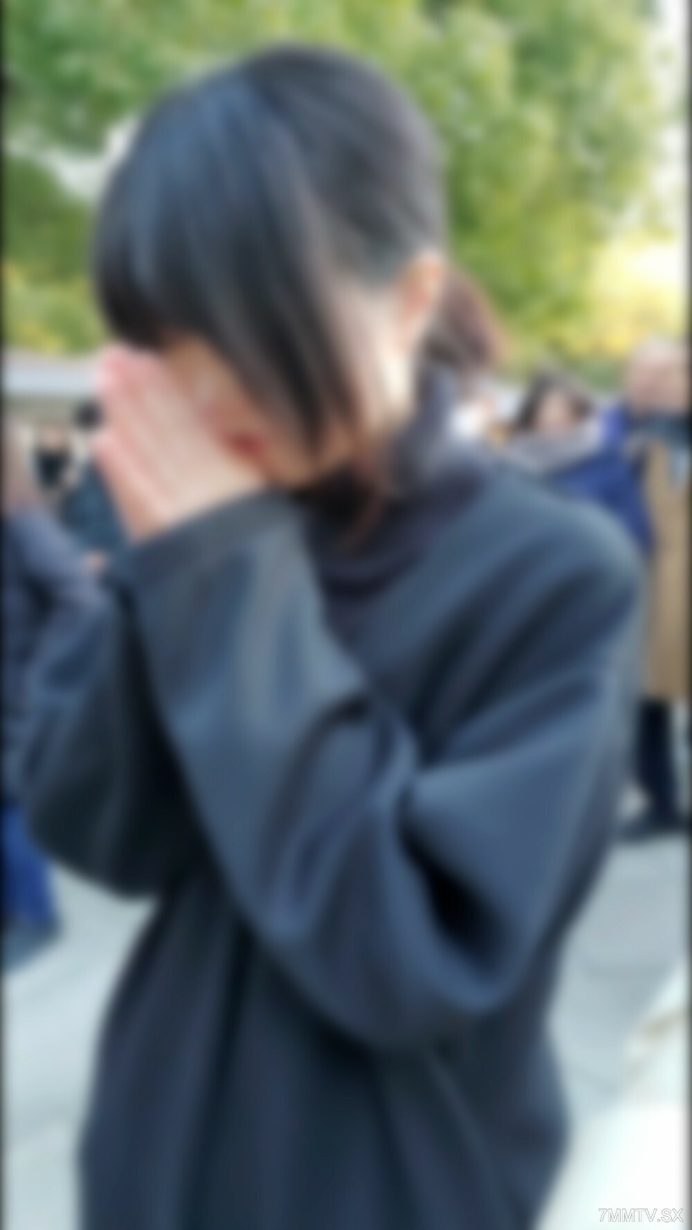 FC2-PPV-4251308 สาวก้นใหญ่โชว์หีเด็ด