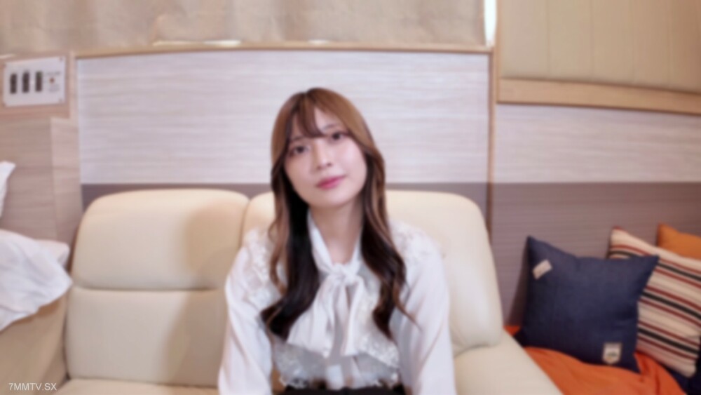 FC2-PPV-4280655 สาวนมใหญ่โดนเย็ดคาชุด