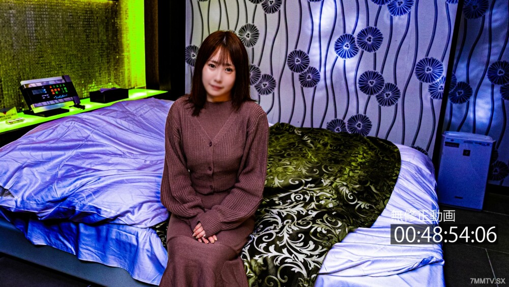 FC2-PPV-4291978 OLสาวออฟฟิศหีเนียนโดนรุ่นน้อง