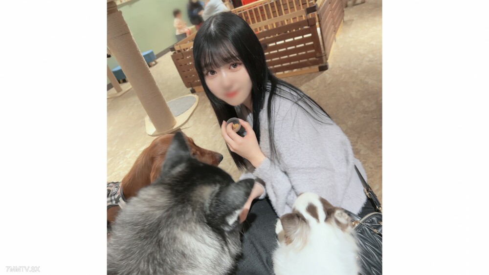 FC2-PPV-4315777 สาวน่ารัก หีใหญ่ เงี่ยนน้ำแตก