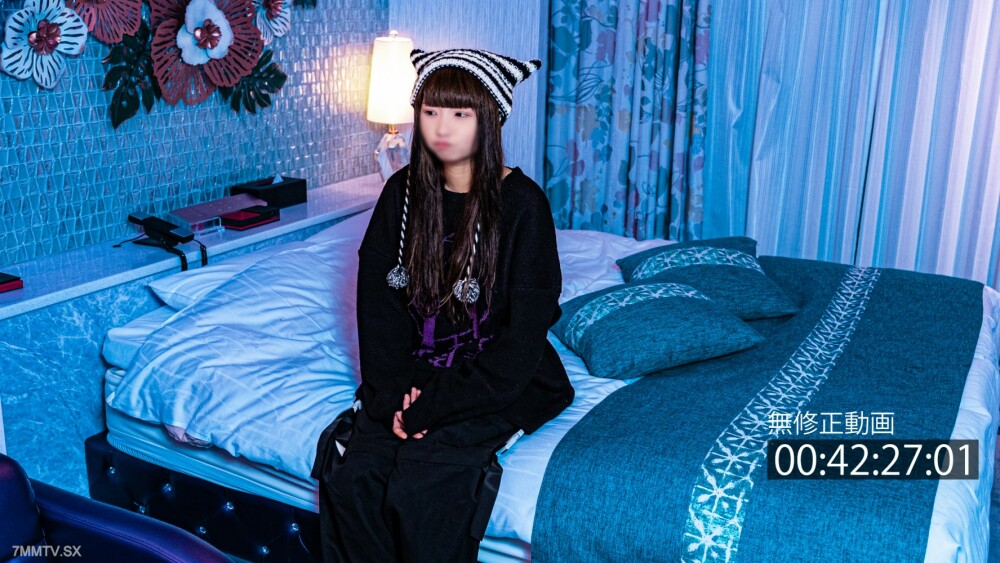 FC2-PPV-4323773 สาวผมดำเงี่ยนรูปร่างดี