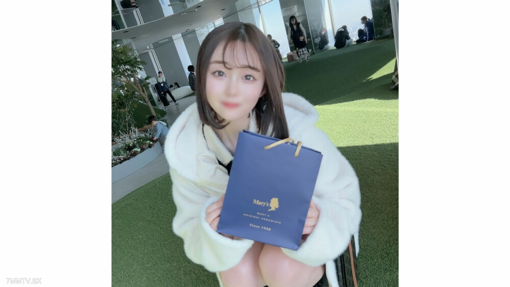 FC2-PPV-4330669 สาวออฟฟิศชุดรัดรูปโดนเย็ด