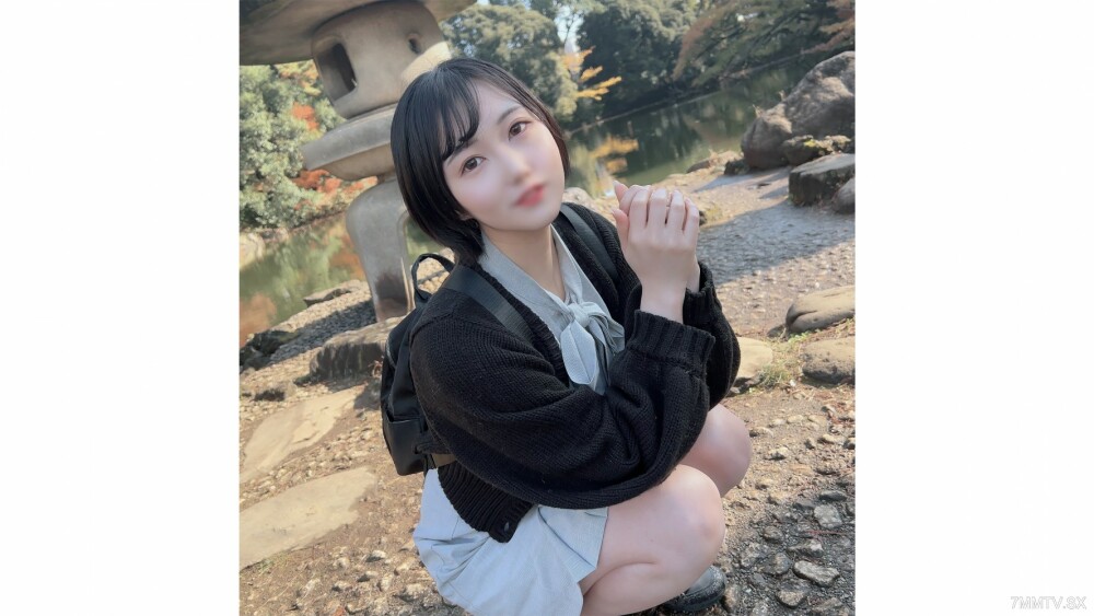 FC2-PPV-4338313 สาวนมเด้งโดนรุม