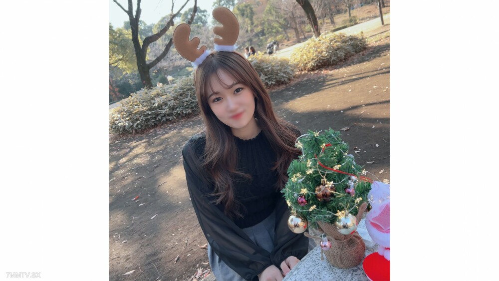 FC2-PPV-4347336 นักศึกษายังซิงโดนเบ็ด