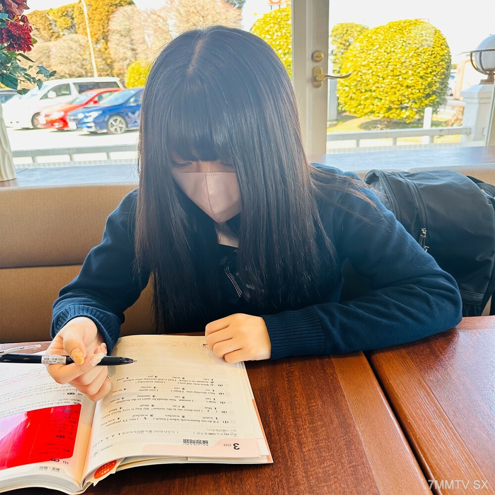 FC2-PPV-4368585 นมใหญ่เย็ดดุ