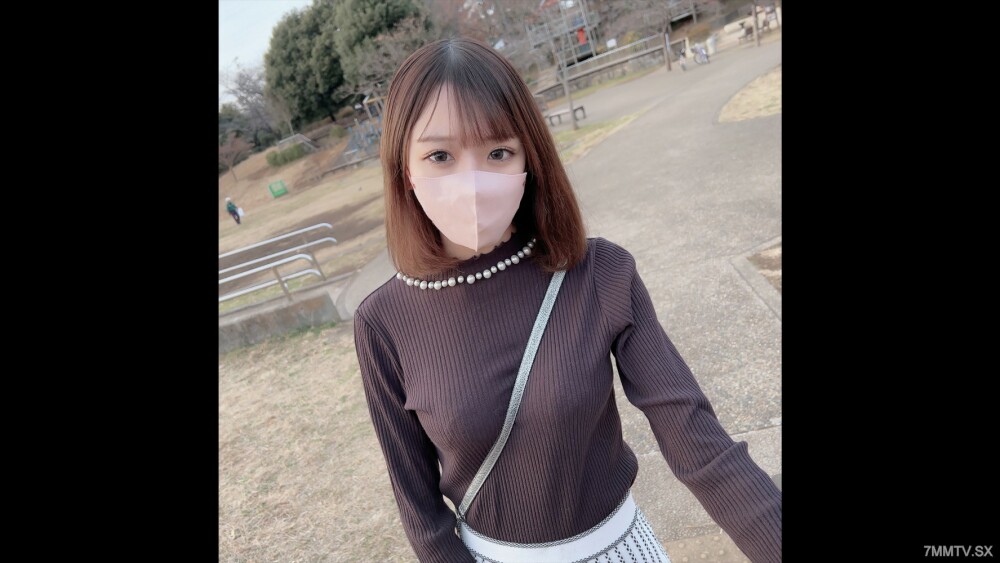 FC2-PPV-4380444 สาวร้อนแรงเย็ดมัน