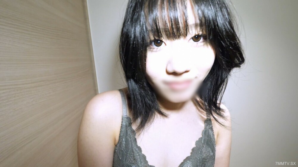 FC2-PPV-4393784 สาวออฟฟิศโดนเย็ดลับตา