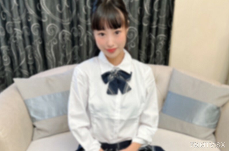 FC2-PPV-4406926 สาวน้อย FC2 เย็ดสด