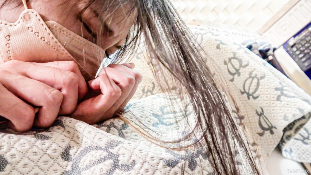 FC2-PPV-4463265 สาวนมโตเด้งดึ๋งเย็ดสด