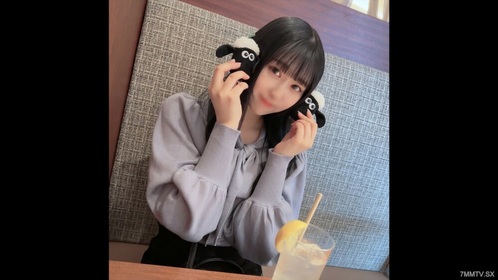 FC2-PPV-4468044 สาวอวบเย็ดโหดคาห้อง